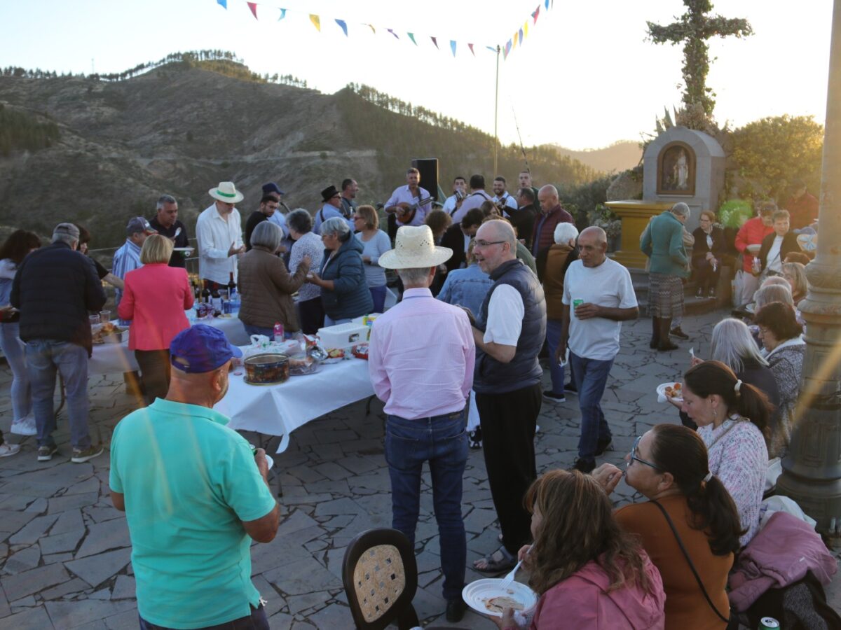 Fiesta de La Cruz y Descubrimiento de la Placa.