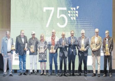 Homenaje del Cabildo de Gran Canaria a trabajadores y trabajadoras de Artenara por repoblación forestal de nuestros montes.