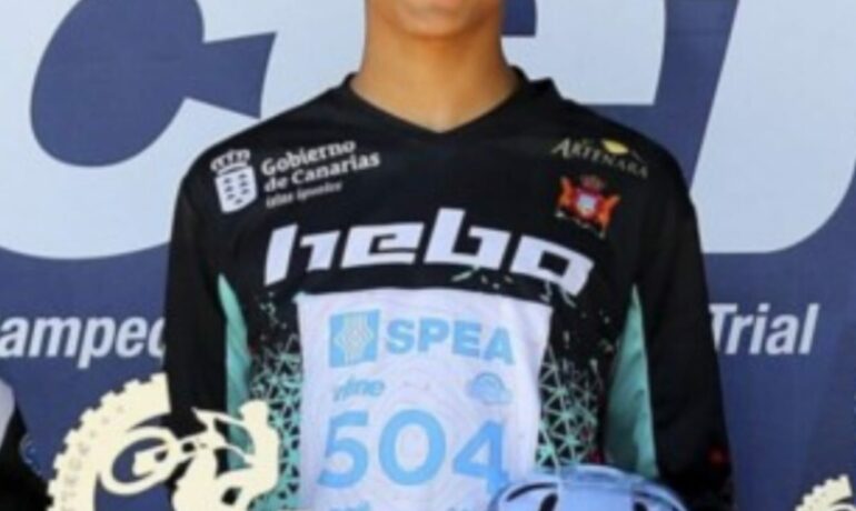 🏆🏍️ ¡Hugo Lemes vuelve a dejar el nombre de Artenara en lo más alto del trial nacional!